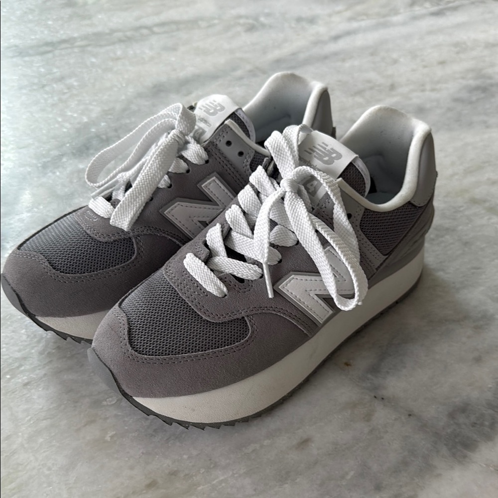 New Balance Gray Sneakers